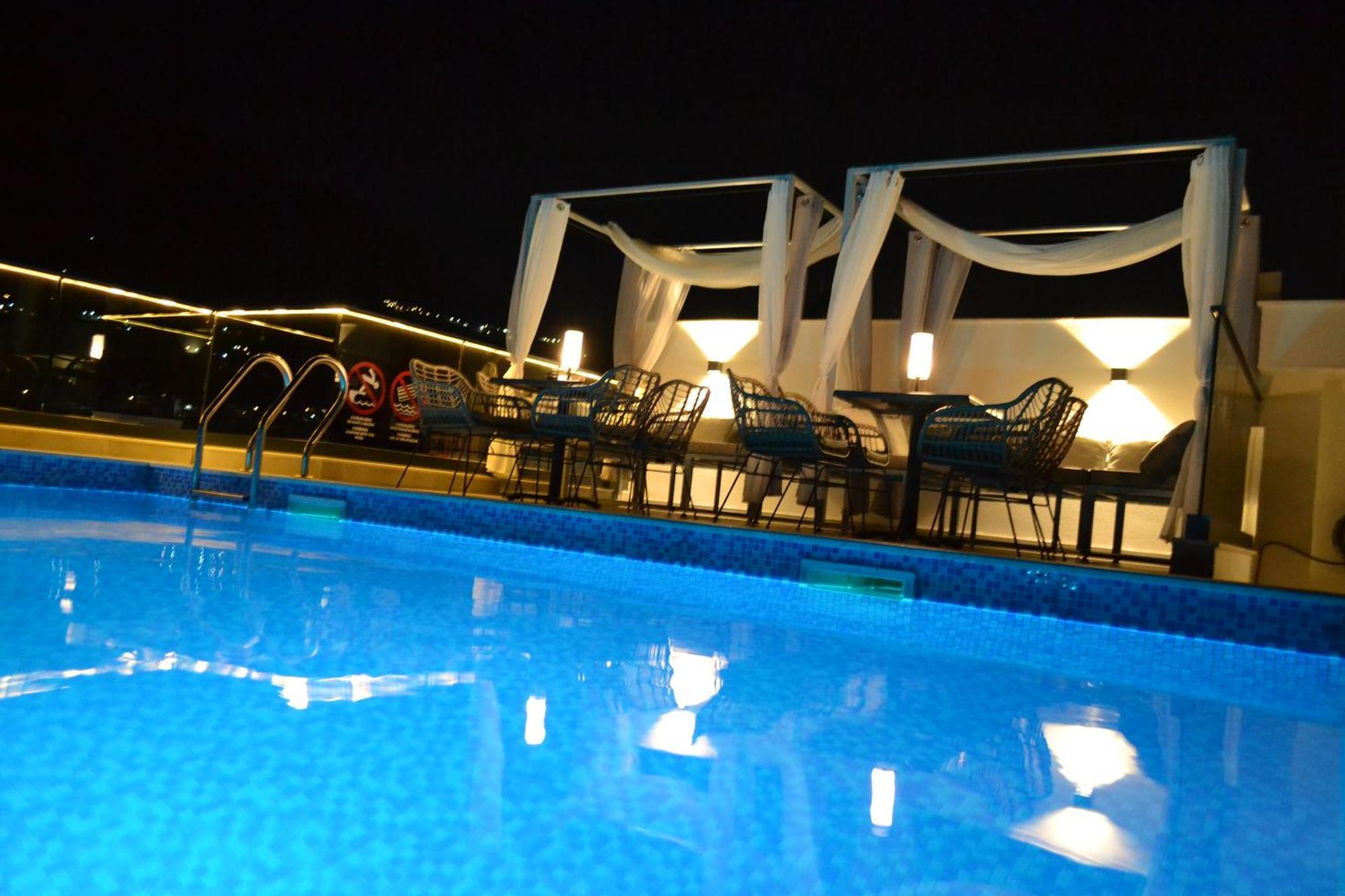 Apartments Merlin Dobra Voda Luaran gambar